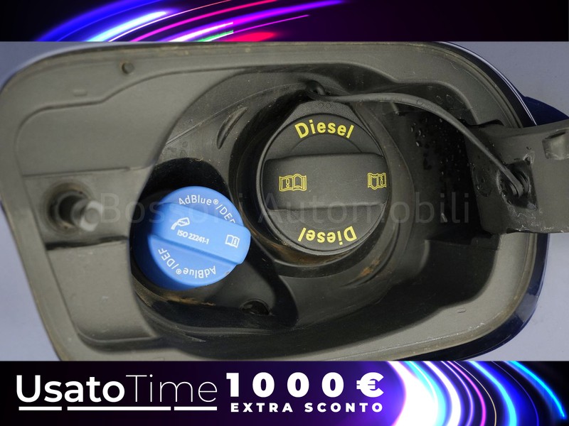 31 - Audi A3 sedan 35 2.0 tdi s line edition s tronic