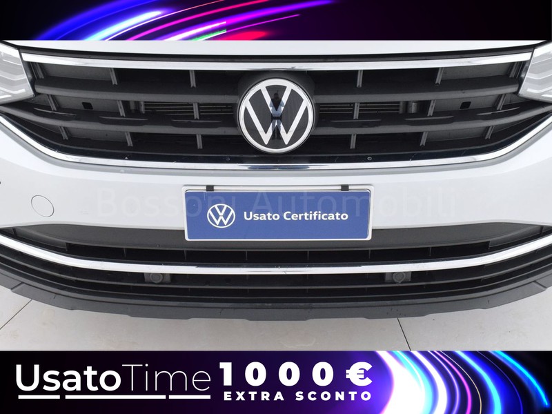 13 - Volkswagen Tiguan 2.0 tdi scr 150cv life dsg