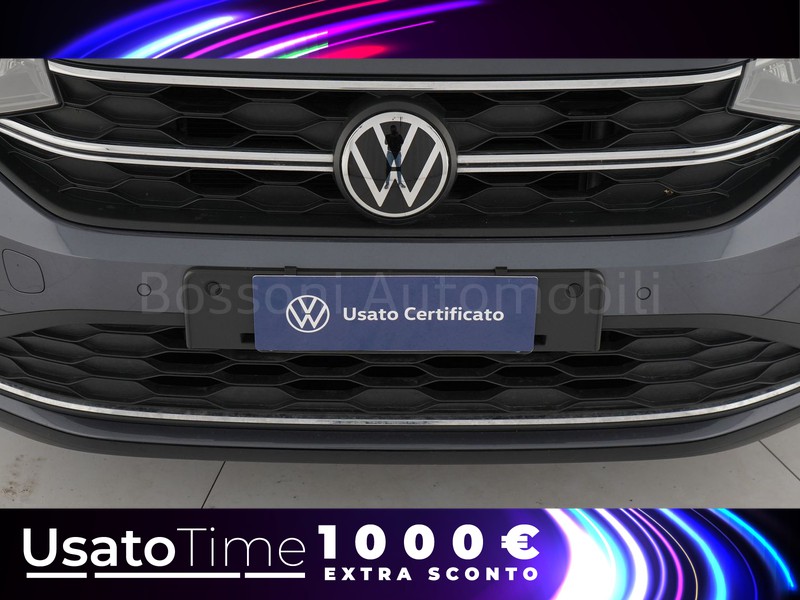 13 - Volkswagen Taigo 1.0 tsi 95cv life