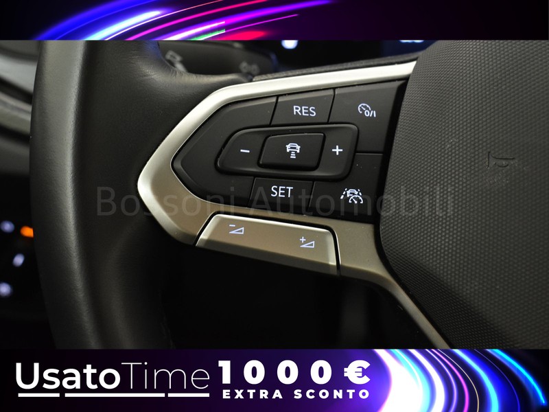 19 - Volkswagen Taigo 1.0 tsi 110cv life