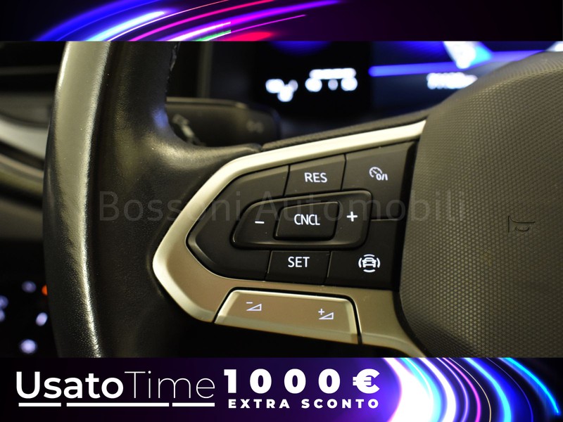 19 - Volkswagen Polo 1.0 tsi 95cv life