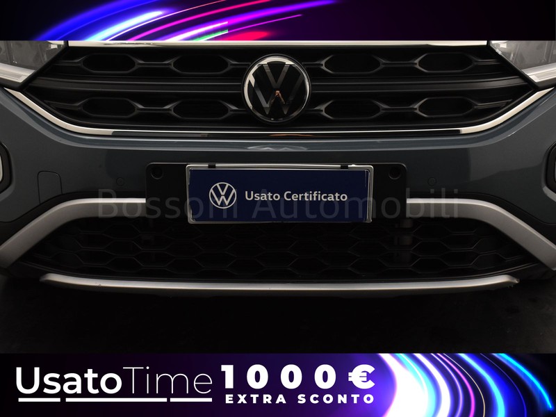 13 - Volkswagen T-Roc 2.0 tdi scr 150cv life dsg