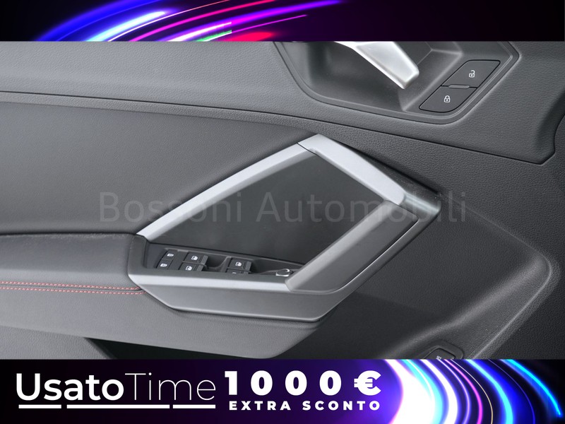 13 - Audi Q3 sportback 40 2.0 tdi 193cv s line edition quattro s tronic
