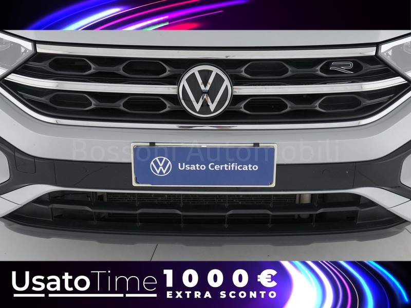 13 - Volkswagen T-Roc 1.5 tsi act r line