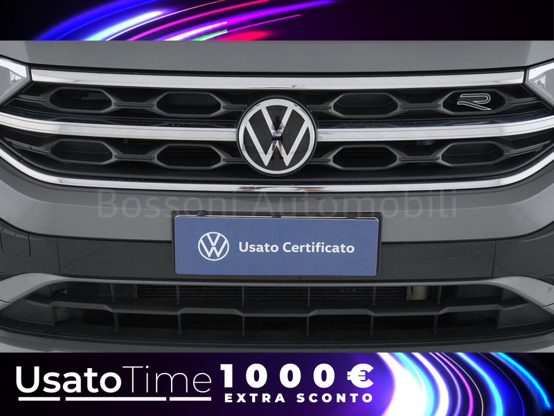 13 - Volkswagen T-Roc 1.5 tsi act r line dsg