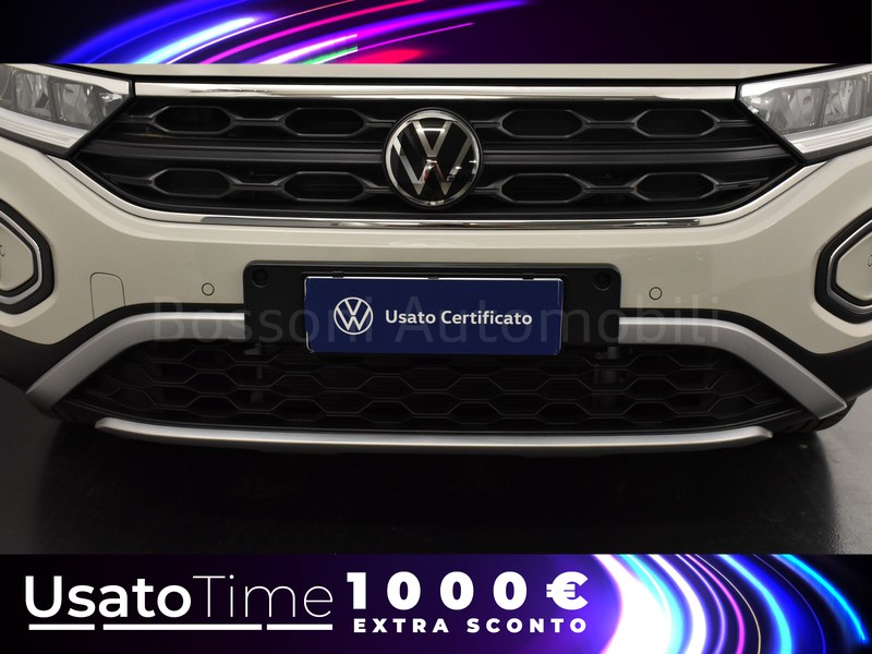 13 - Volkswagen T-Roc 2.0 tdi scr 115cv sport
