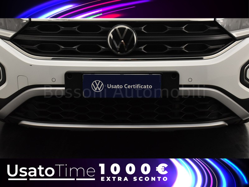 13 - Volkswagen T-Roc 2.0 tdi scr 115cv life