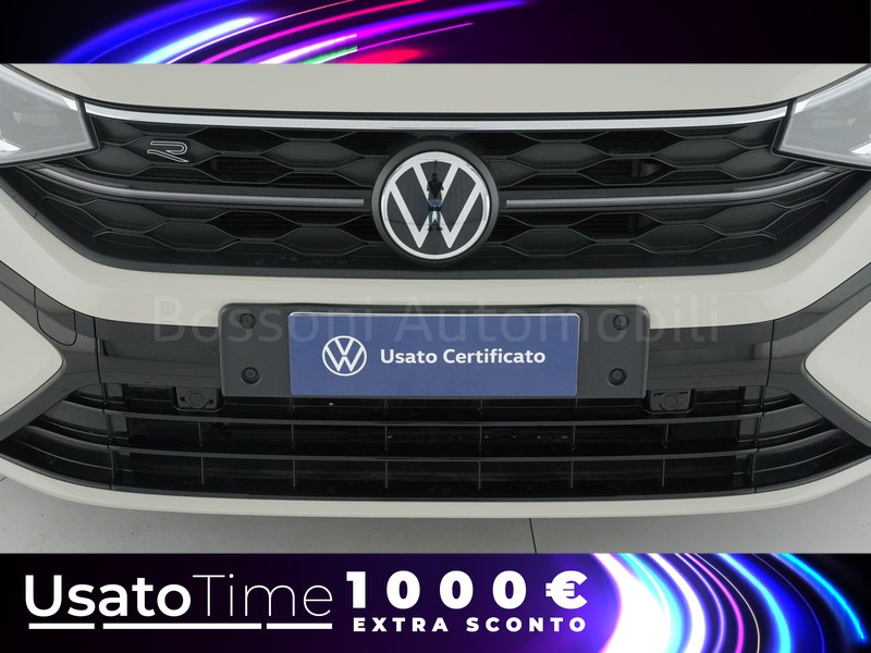 13 - Volkswagen Taigo 1.0 tsi 115cv r-line plus