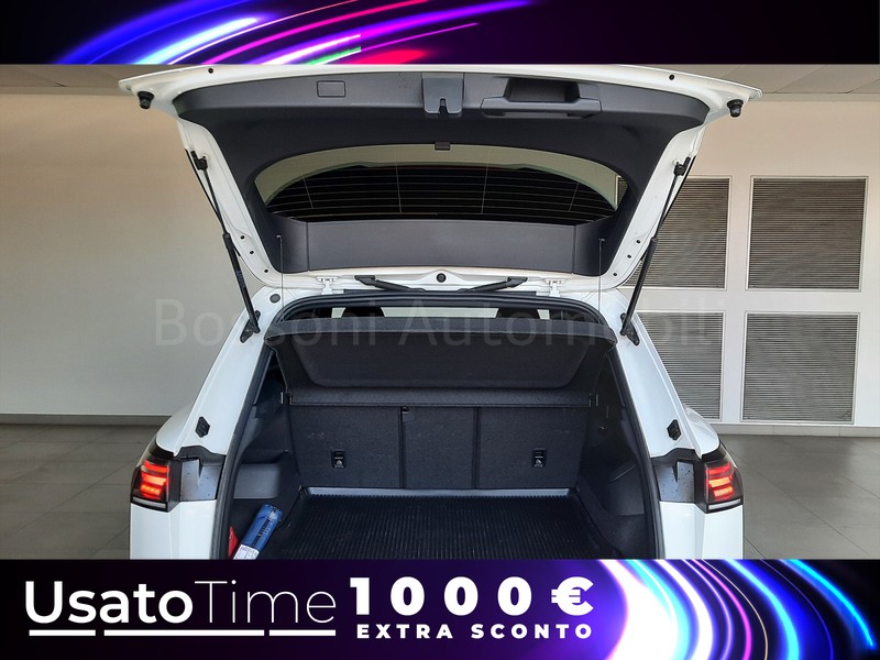 19 - Volkswagen Tiguan 2.0 tdi scr 150cv r-line dsg