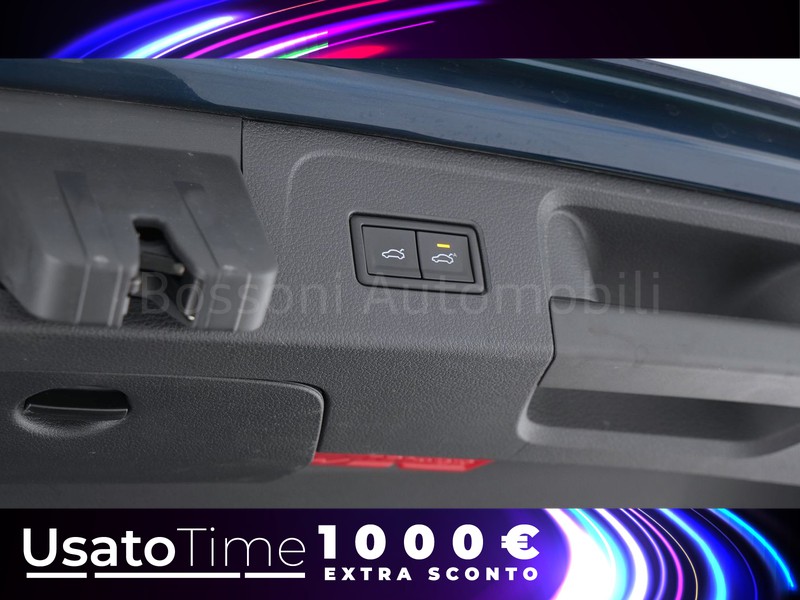 37 - Volkswagen Passat variant 2.0 tdi scr evo 150cv business dsg