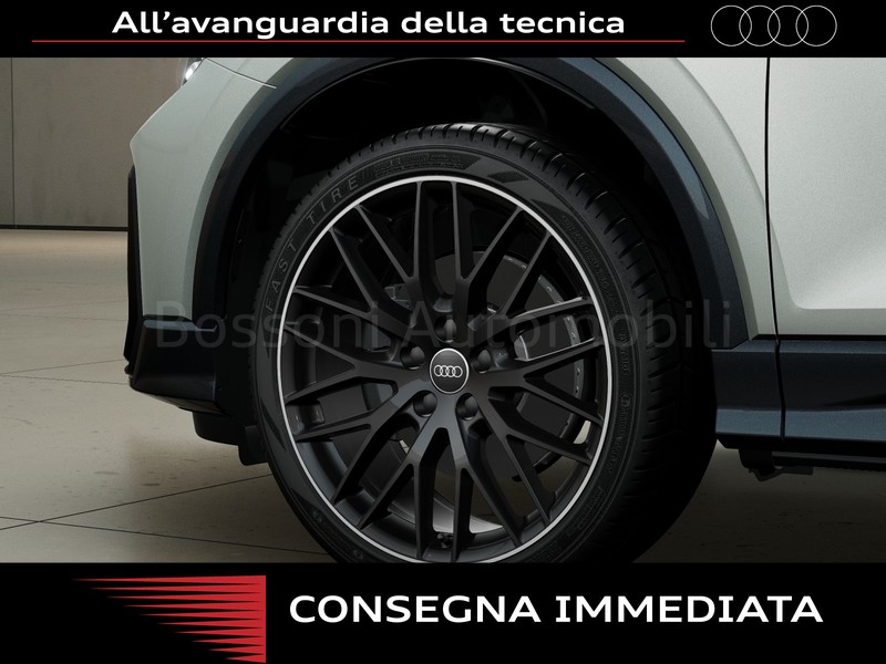 7 - Audi Q2 35 2.0 tdi identity black quattro s tronic