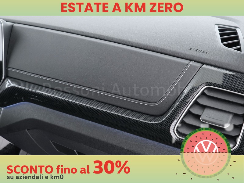 19 - Volkswagen T-Cross 1.0 tsi 115cv r-line
