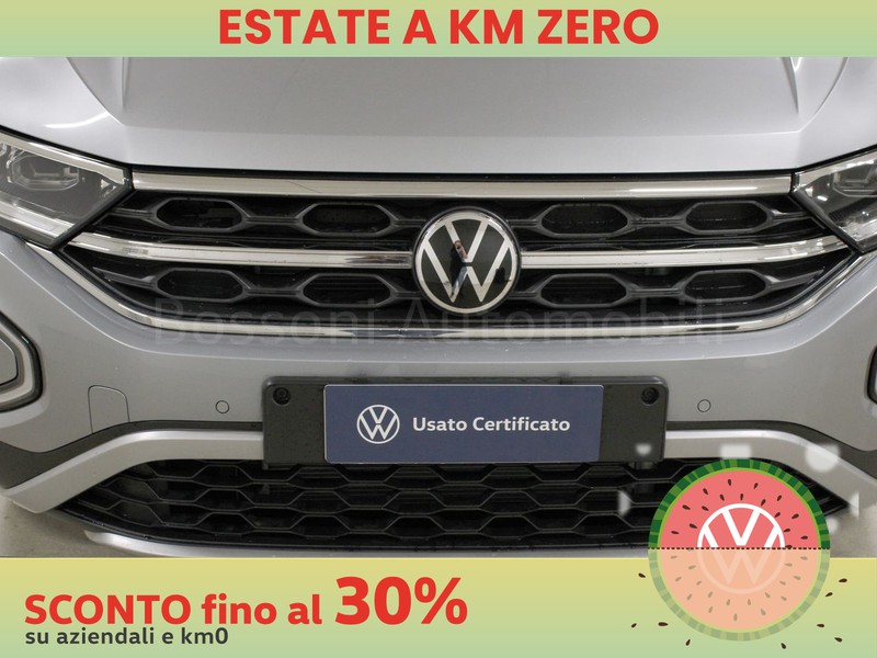 13 - Volkswagen T-Roc 1.0 tsi 115cv style