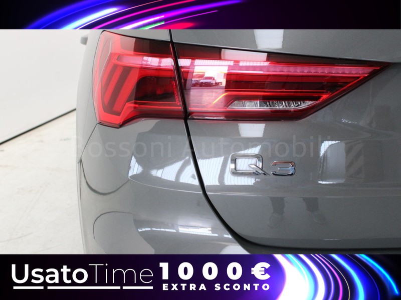 7 - Audi Q3 40 2.0 tfsi s line edition quattro s tronic