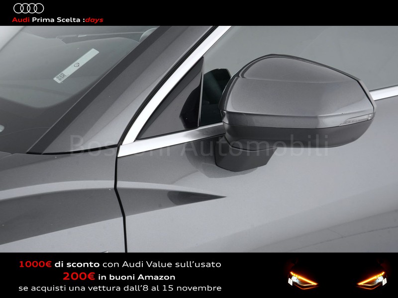 37 - Audi Q3 sportback 35 2.0 tdi s line edition s tronic