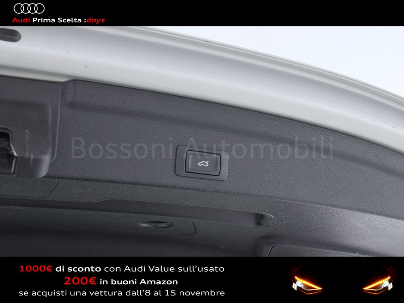 37 - Audi Q3 sportback 35 2.0 tdi s line edition s tronic