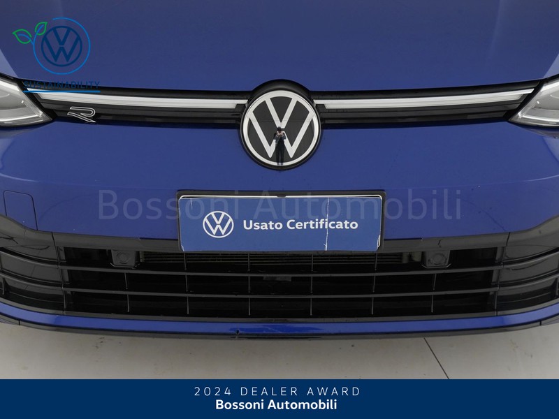 13 - Volkswagen Golf 1.5 etsi evo act 150cv r-line dsg