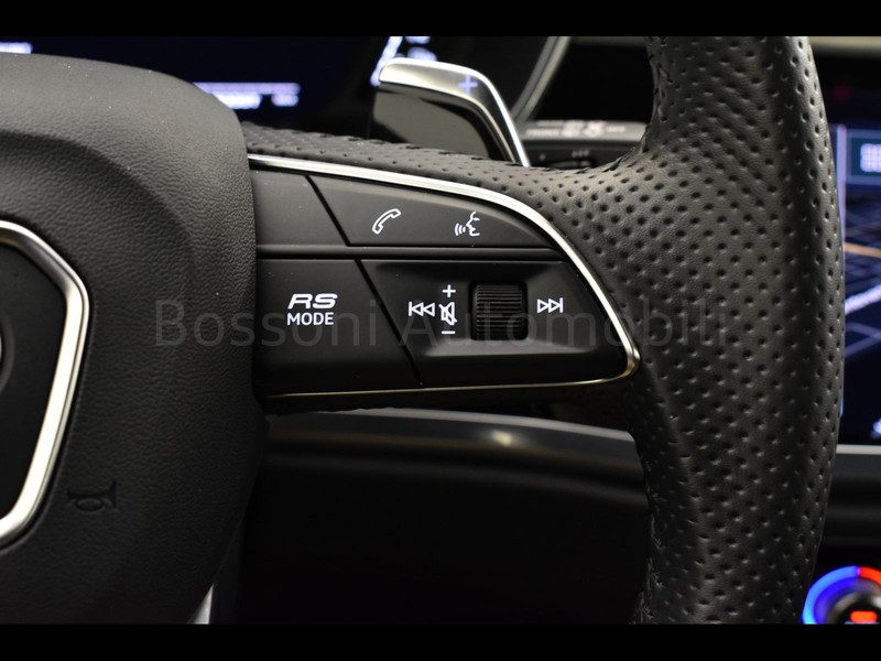 7 - Audi RSQ3 rs 2.5 quattro s tronic