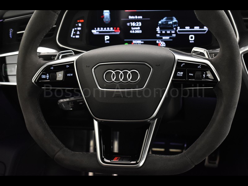 25 - Audi RS6 avant 4.0 v8 mhev quattro tiptronic