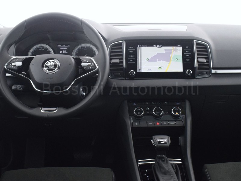 7 - Skoda Karoq 2.0 tdi evo scr 150cv executive 4x4 dsg