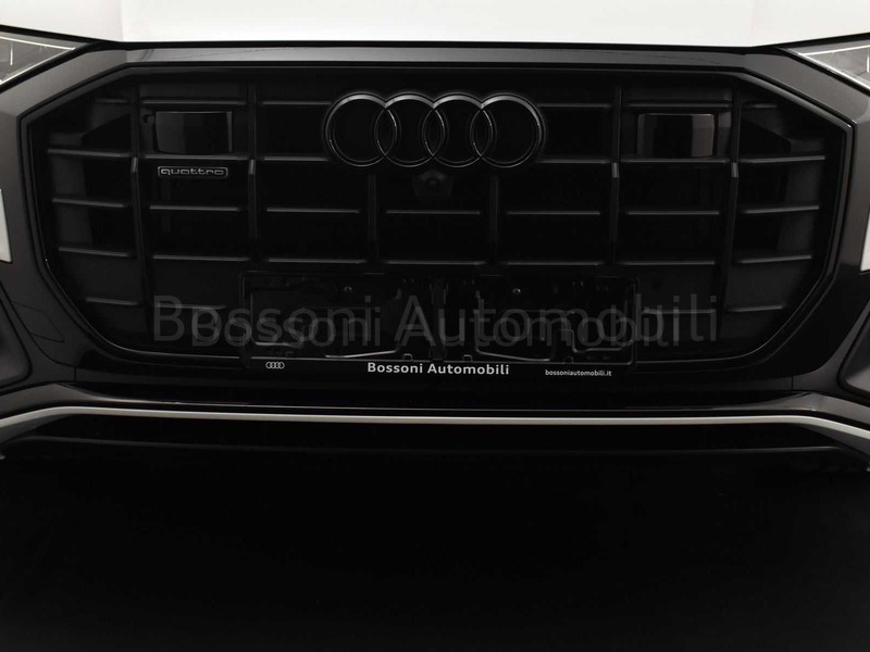 13 - Audi Q8 50 3.0 v6 tdi mhev sport quattro tiptronic