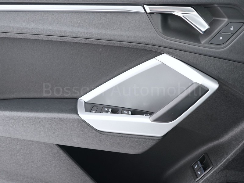 13 - Audi Q3 sportback 45 1.4 tfsi e business plus s tronic