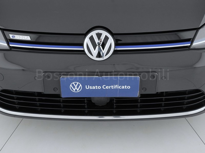 13 - Volkswagen e-Golf 5 porte