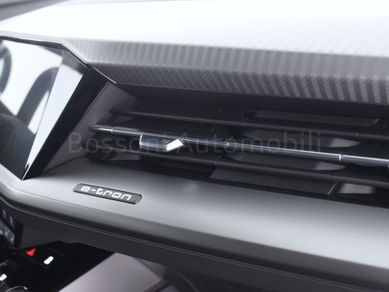 19 - Audi Q4 sportback e-tron 40 s line edition