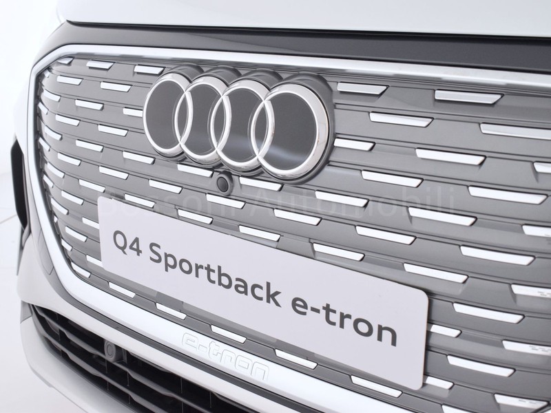 37 - Audi Q4 sportback e-tron 40 s line edition