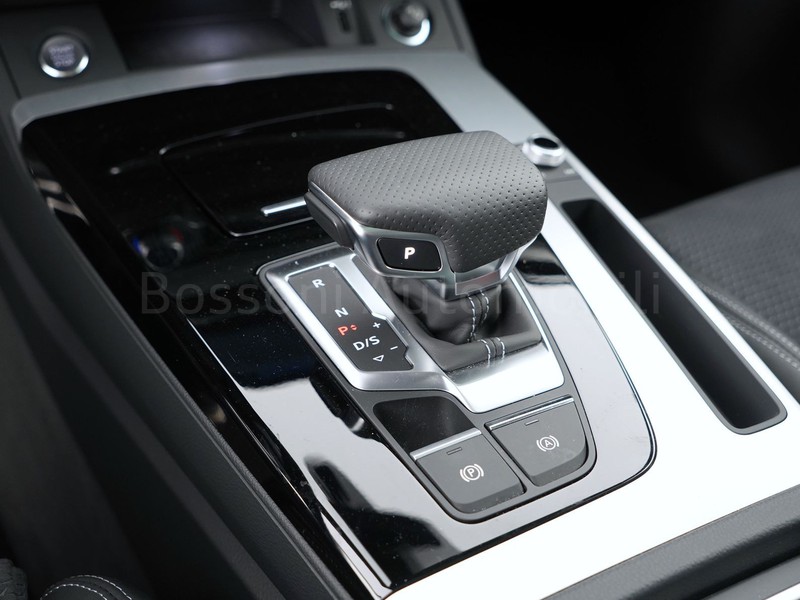 25 - Audi Q5 sportback 40 2.0 tdi mhev 12v business advanced quattro s tronic