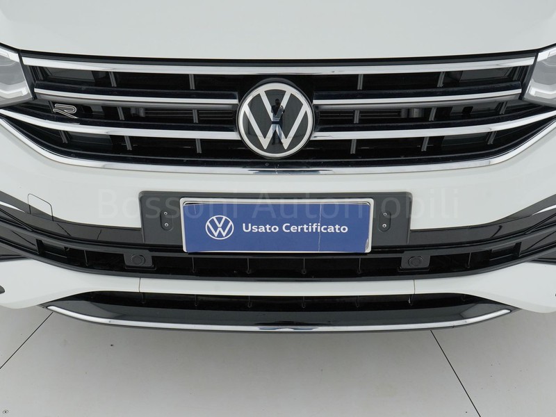 13 - Volkswagen Tiguan allspace 2.0 tdi scr 150cv r-line 4motion dsg