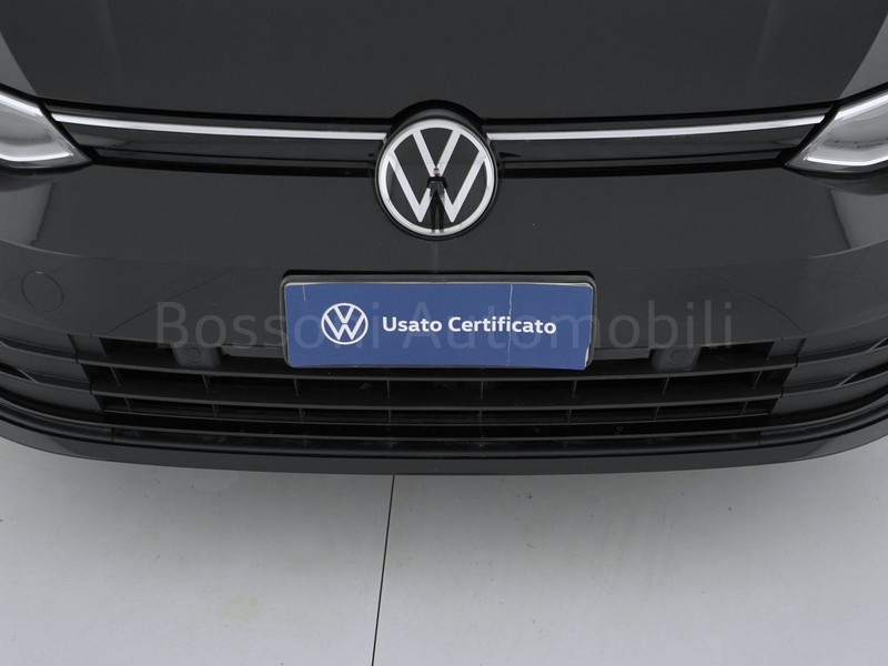 13 - Volkswagen Golf 1.0 tsi evo 110cv life