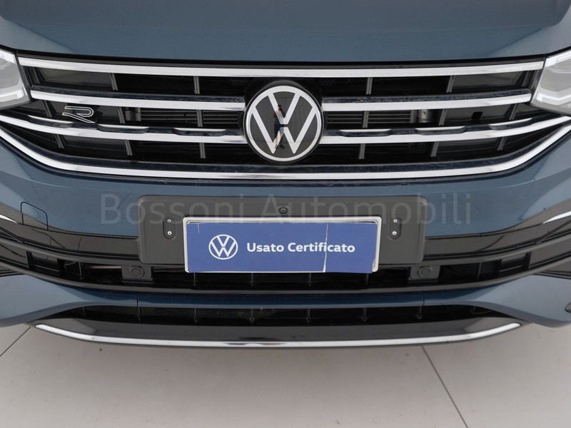 13 - Volkswagen Tiguan 2.0 tdi scr 200cv r line 4motion dsg