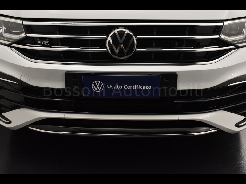 13 - Volkswagen Tiguan 2.0 tdi scr 150cv r-line dsg