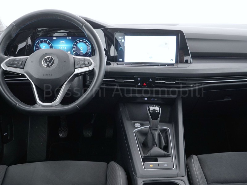 7 - Volkswagen Golf 1.5 tsi evo act 130cv style