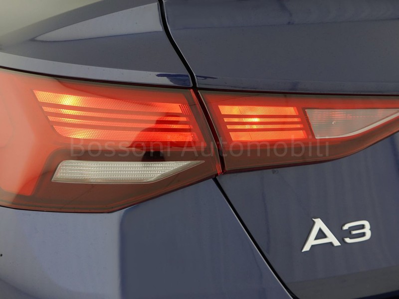 7 - Audi A3 sedan 35 2.0 tdi s line edition s tronic