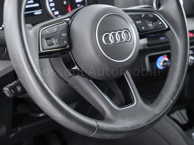 25 - Audi Q2 30 2.0 tdi admired s tronic