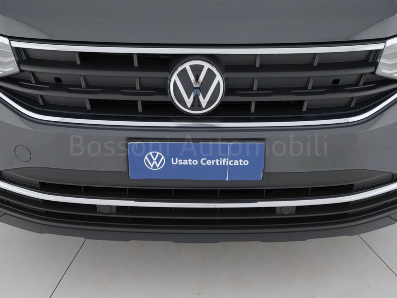 13 - Volkswagen Tiguan 1.5 tsi act 130cv life