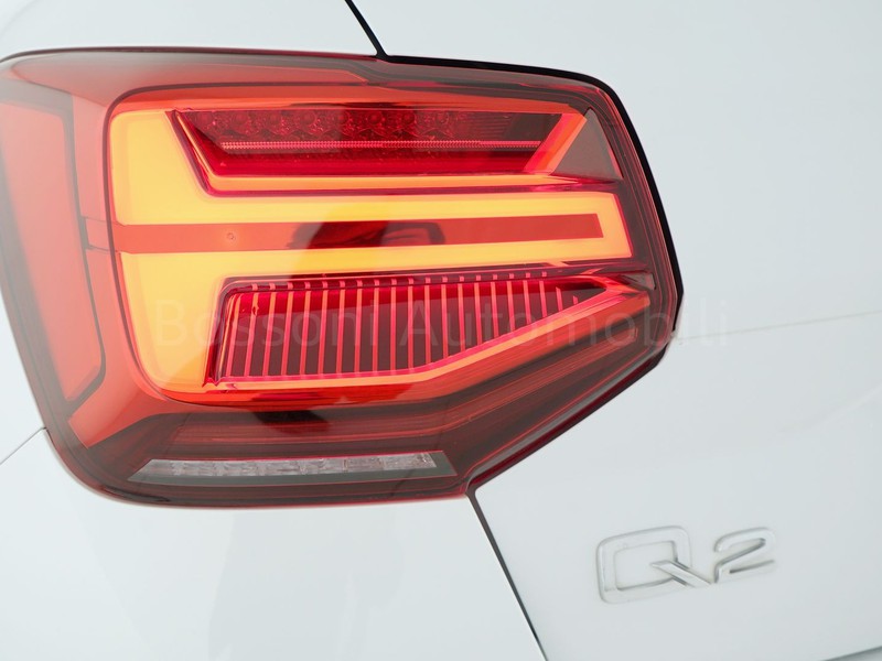 7 - Audi Q2 30 2.0 tdi admired advanced s tronic