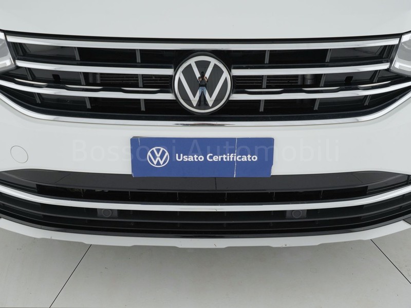 13 - Volkswagen Tiguan 2.0 tdi scr 150cv elegance dsg