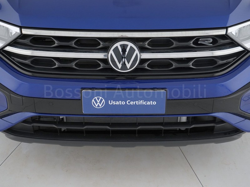 13 - Volkswagen T-Roc 1.5 tsi act r line dsg