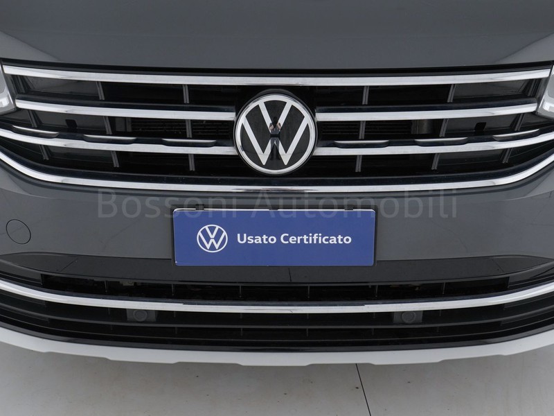 13 - Volkswagen Tiguan 1.4 tsi ehybrid elegance dsg