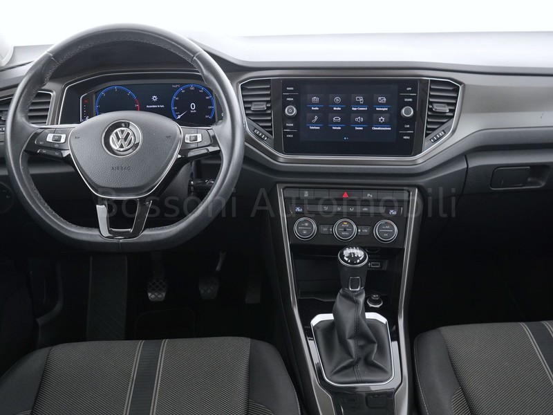 7 - Volkswagen T-Roc 1.6 tdi scr style