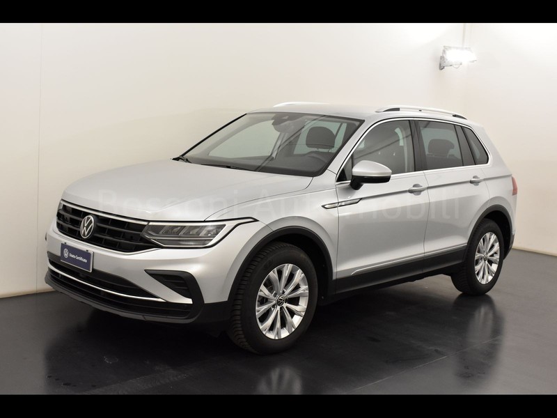 1 - Volkswagen Tiguan 2.0 tdi scr 150cv life dsg