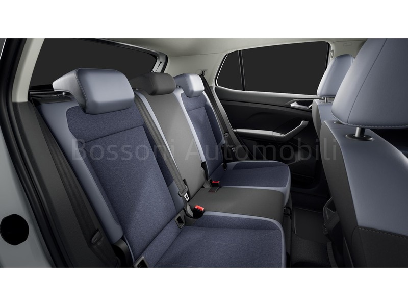 13 - Volkswagen T-Cross 1.0 tsi 115cv style dsg