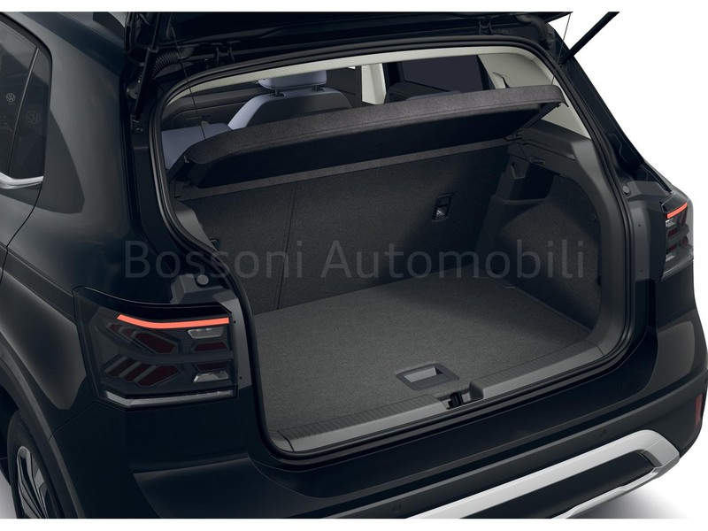 13 - Volkswagen T-Cross 1.0 tsi 115cv style dsg