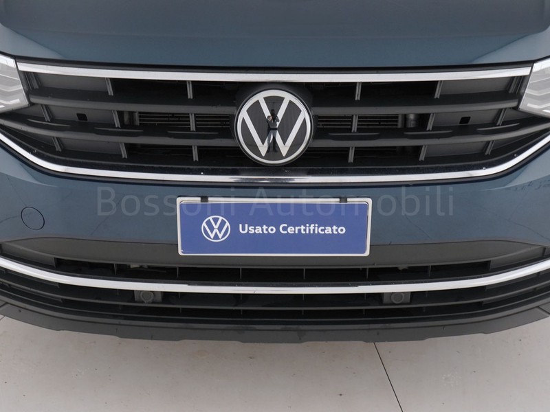 13 - Volkswagen Tiguan 2.0 tdi scr 150cv life dsg