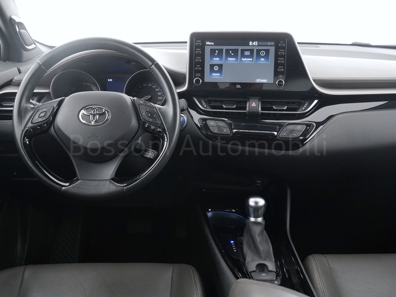 7 - Toyota C-HR 1.8 hybrid lounge e-cvt