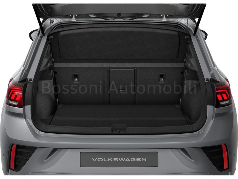 13 - Volkswagen T-Roc 1.0 tsi 115cv r-line plus