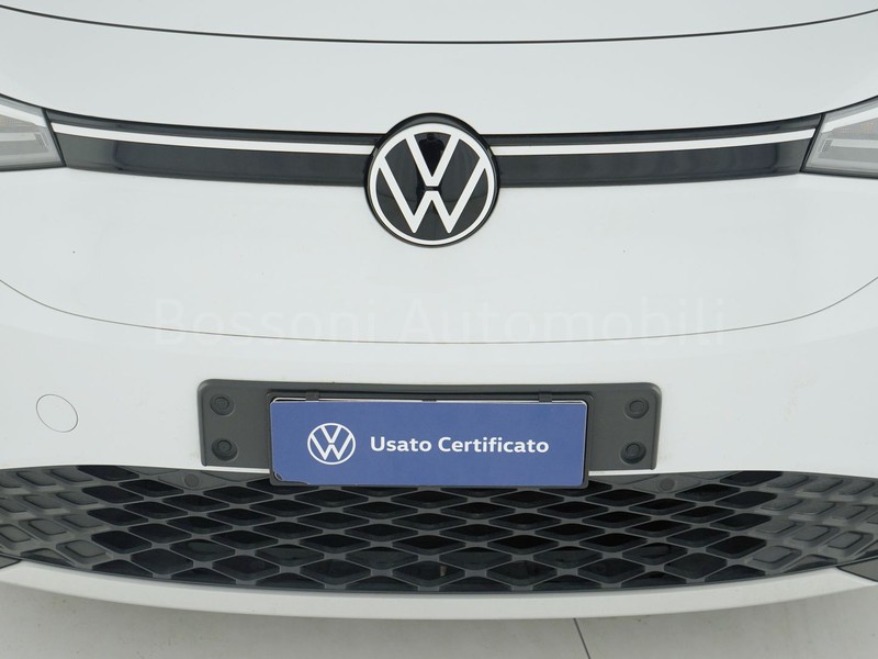 13 - Volkswagen ID.4 52kwh  pure performance